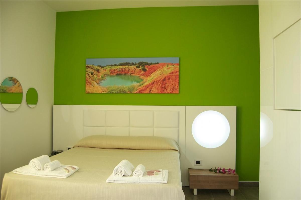 Motel S.16 Muro Leccese Buitenkant foto